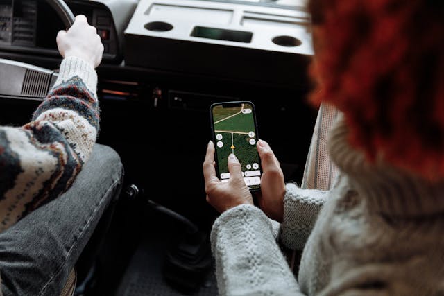 Guide pratique : avoir Internet en voyage sans exploser son budget